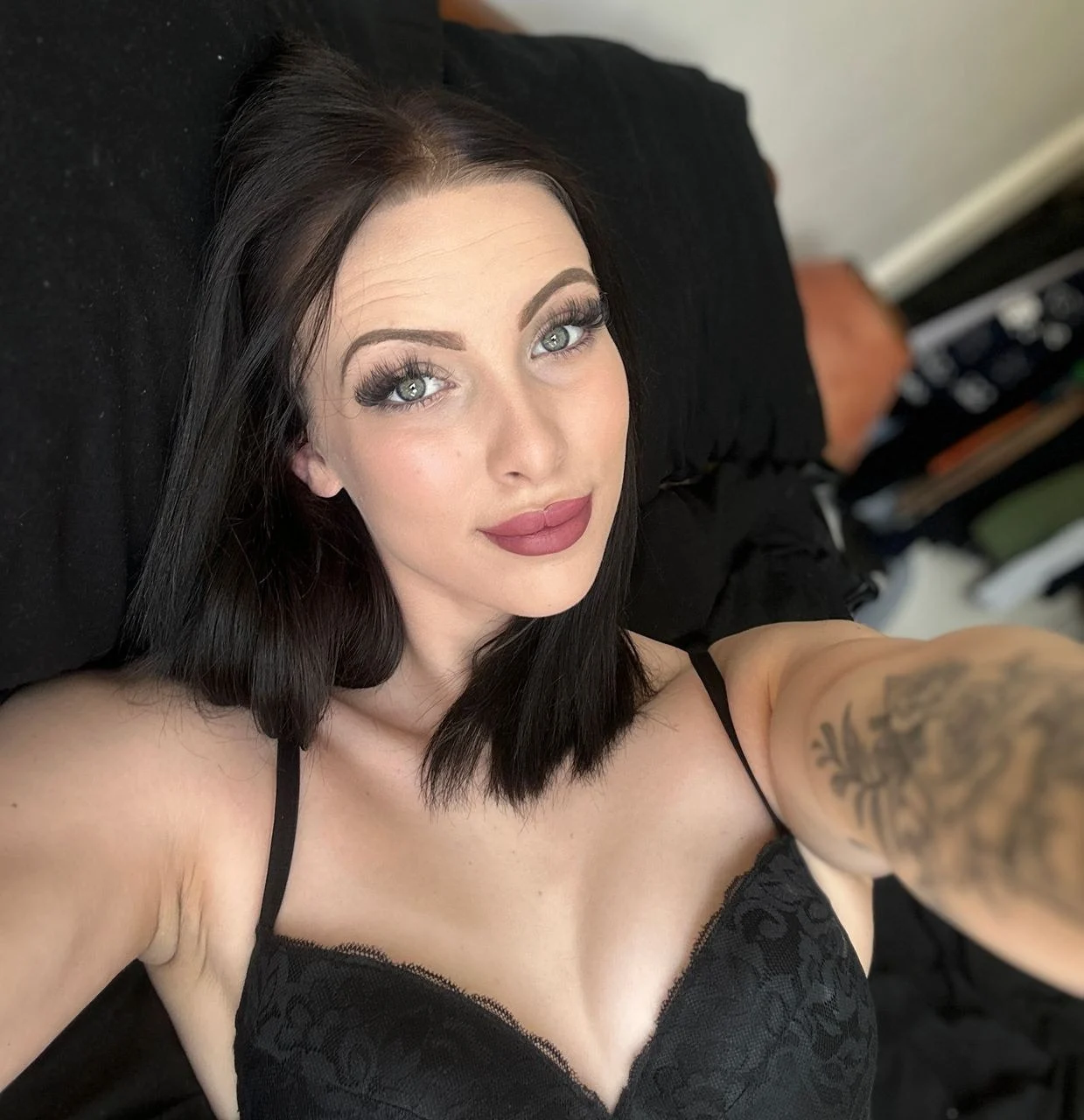 Emily 🖤👀 OnlyFans
