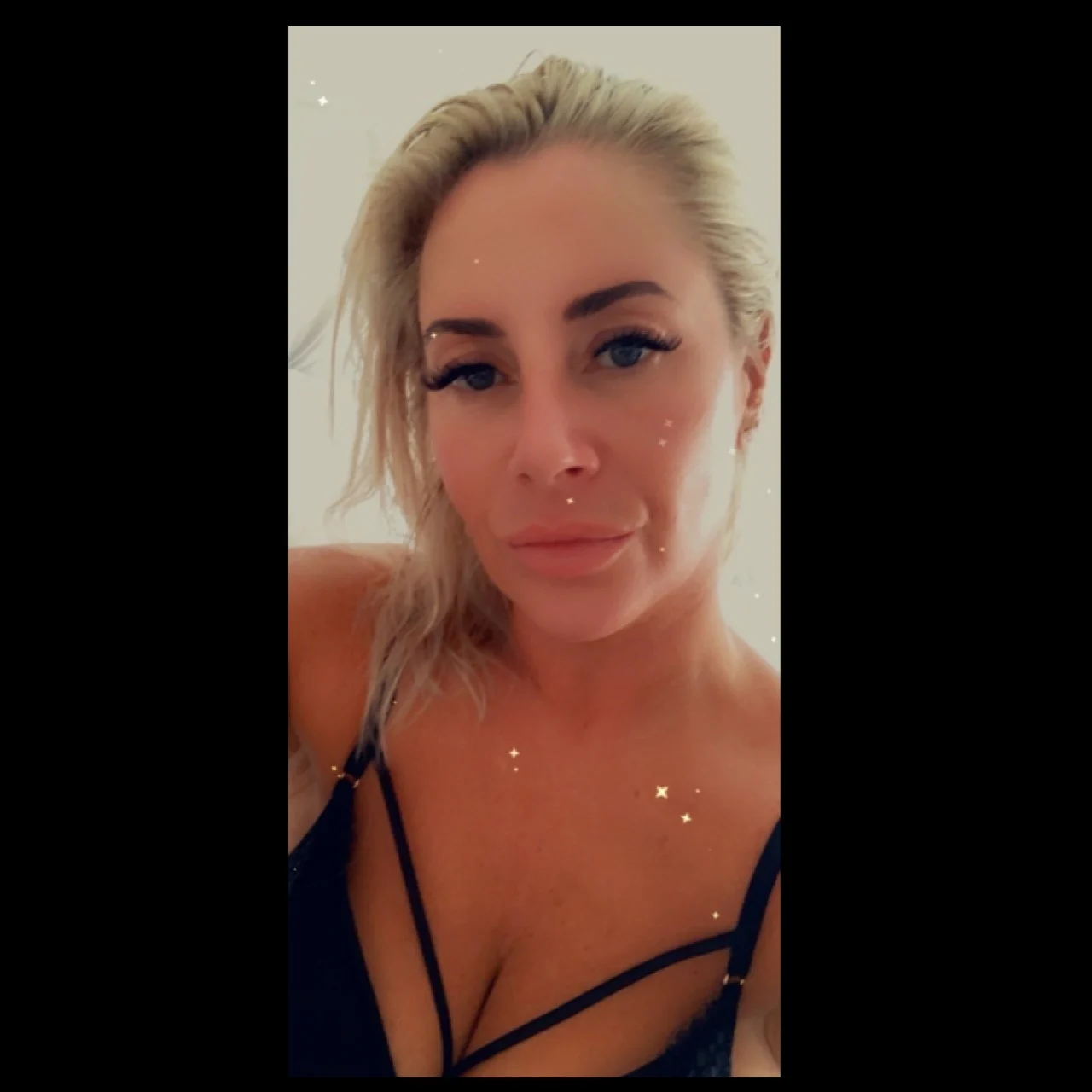 ClassyPearl69 OnlyFans