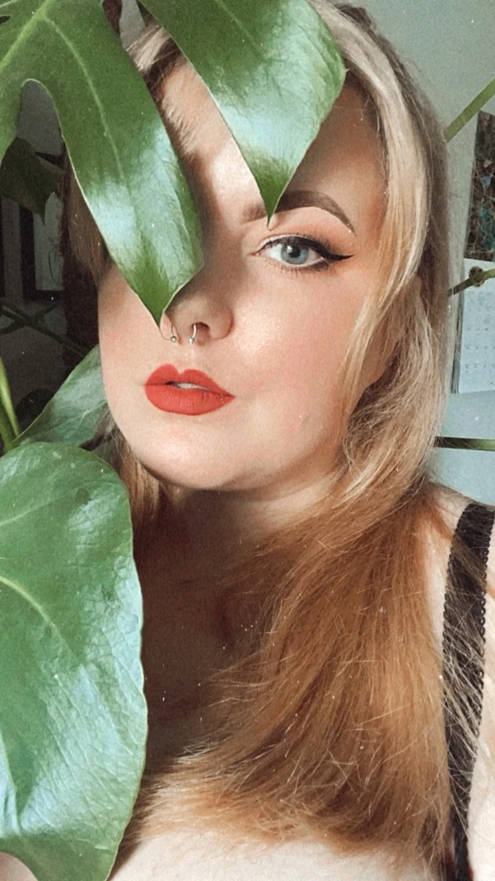 Curvy Meg OnlyFans
