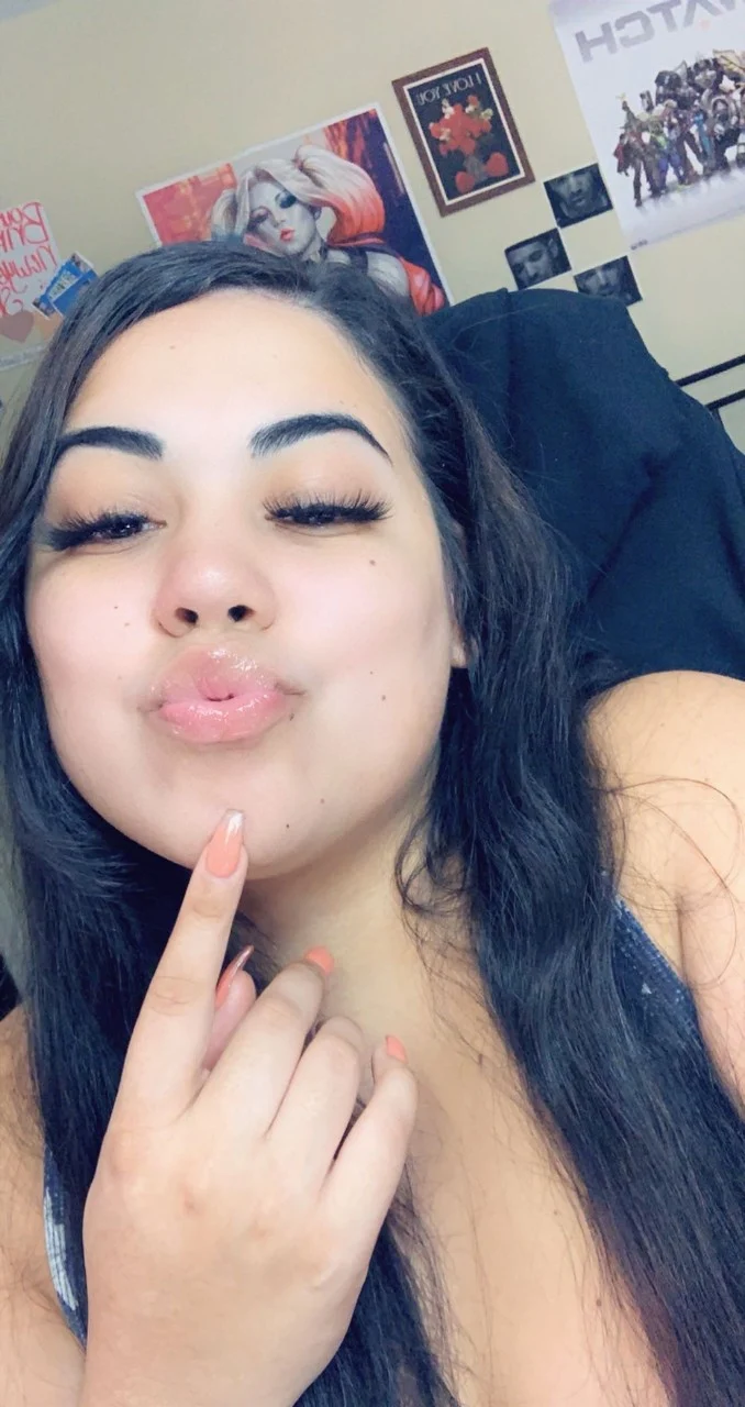 Bella 🤤 OnlyFans