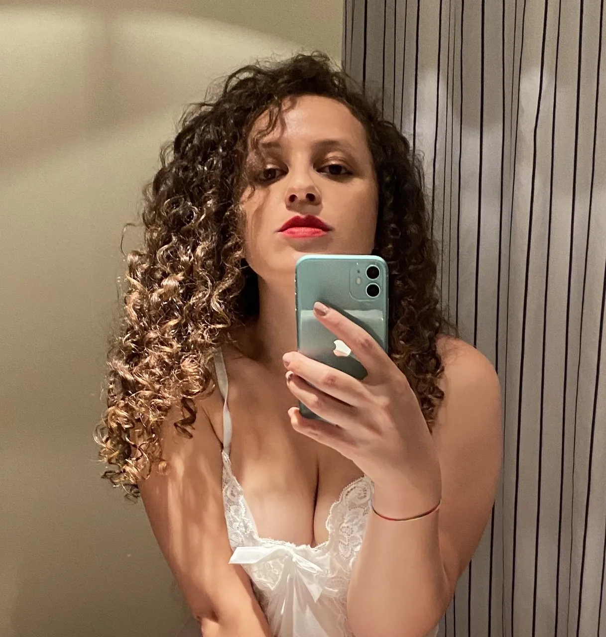 Chica Curly OnlyFans