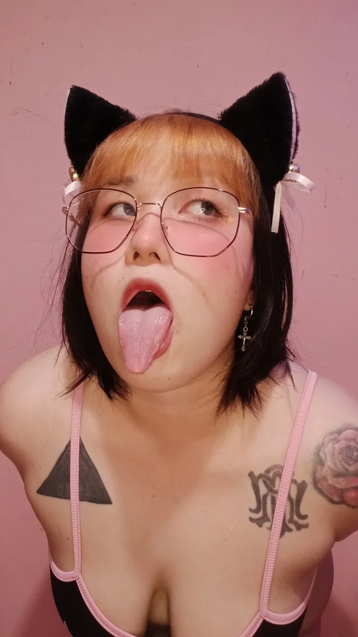 Juneder OnlyFans