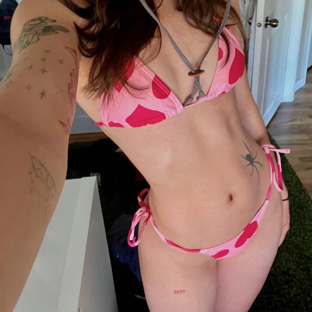 Emma 🍚 Asian girlfriend ) OnlyFans