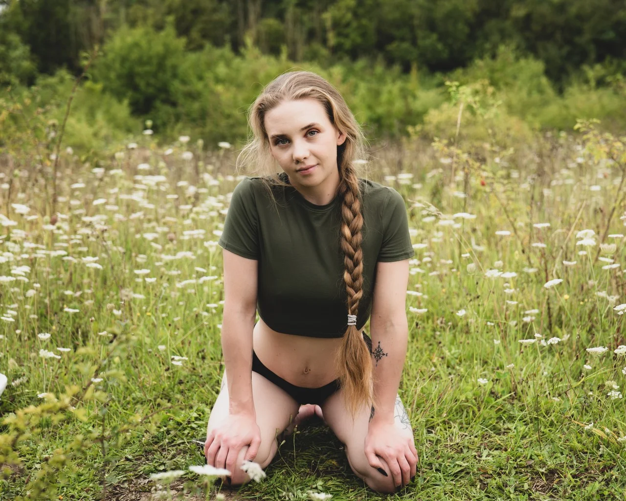 Lily In Nature OnlyFans