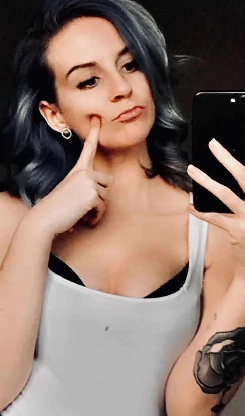 Sharlii OnlyFans