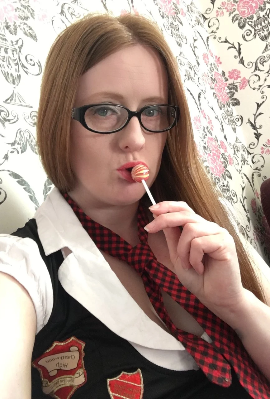 Scottish Cougar OnlyFans