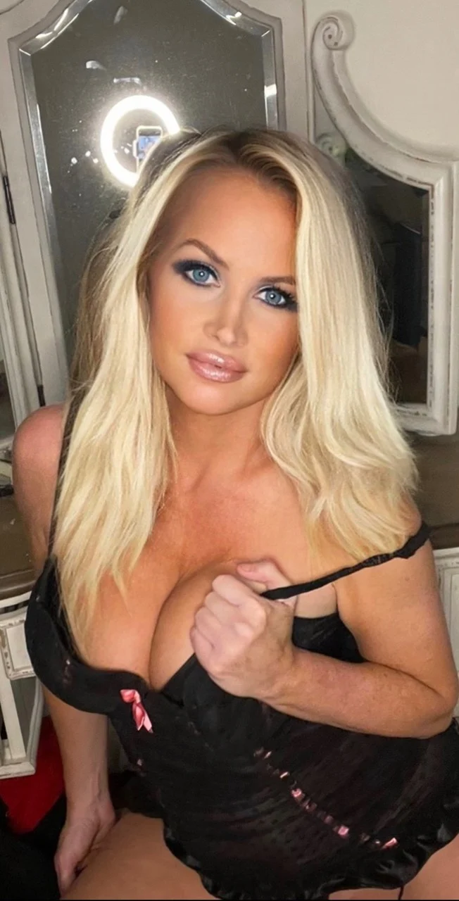 Ava Lynn Daniels OnlyFans