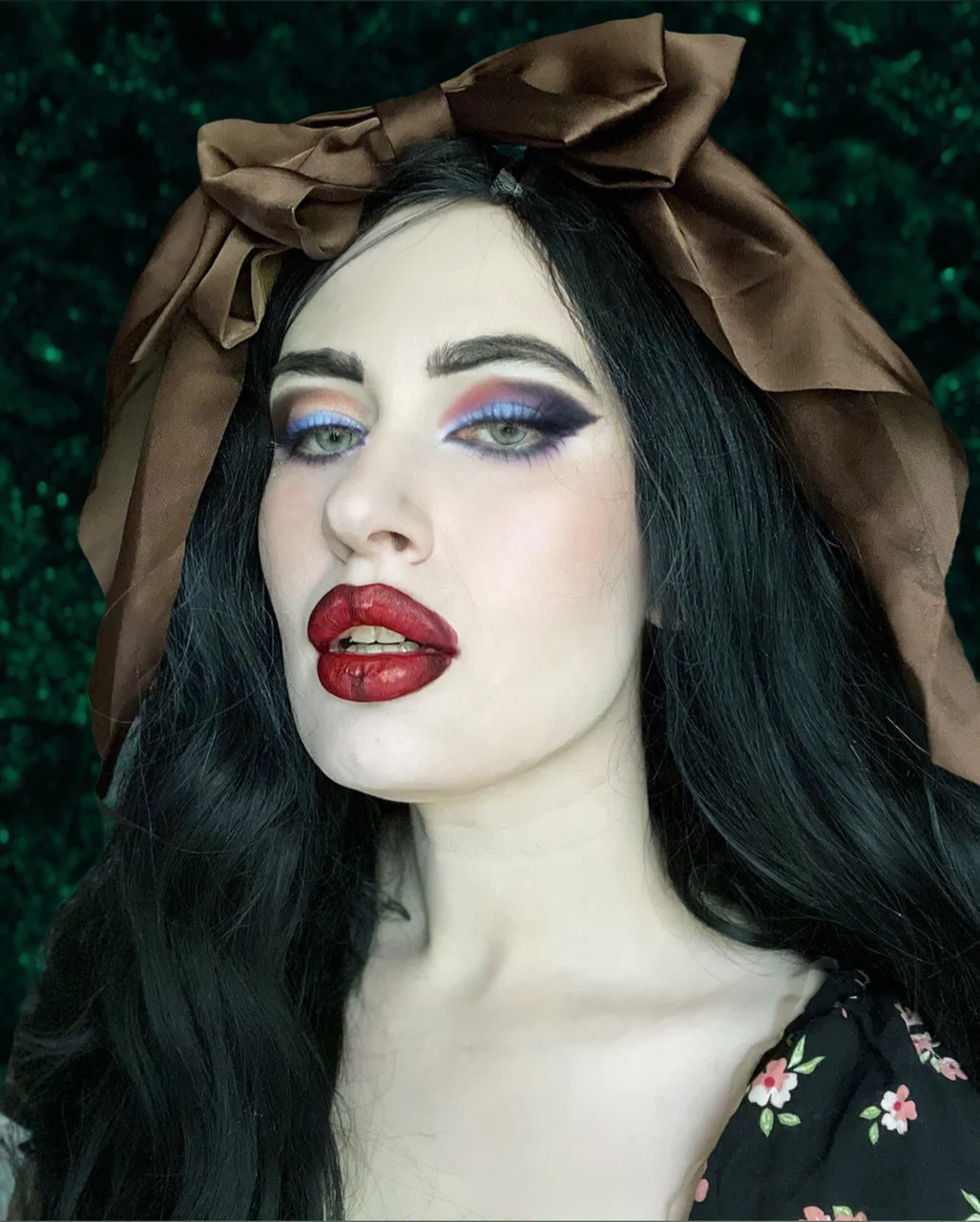 Classy Gothic Witch- 600+pics OnlyFans