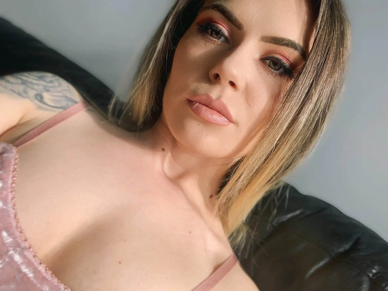 Velvet Rae OnlyFans
