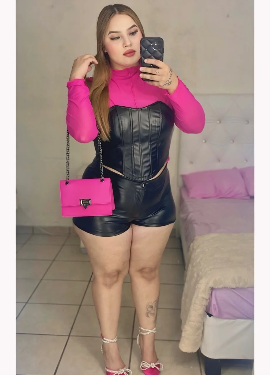 lucy arroyo OnlyFans