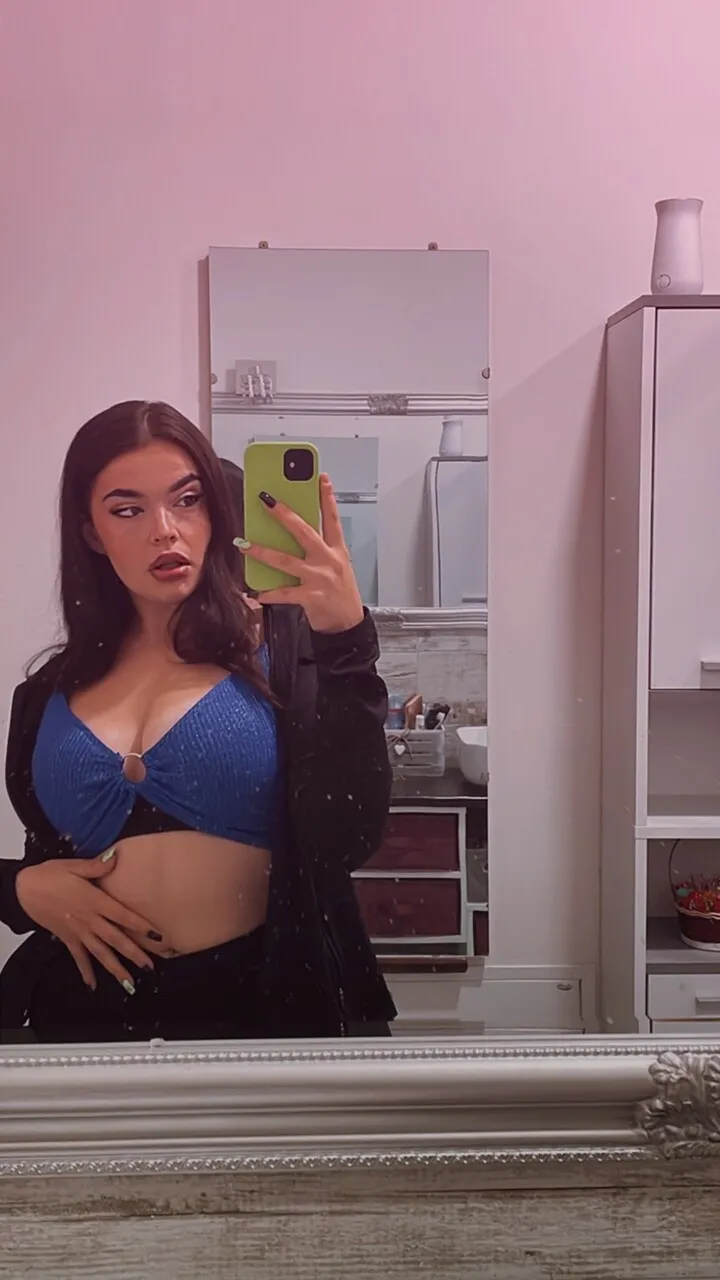 AKaraxoxo OnlyFans
