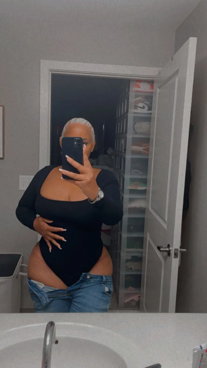 Colombianaprincess OnlyFans