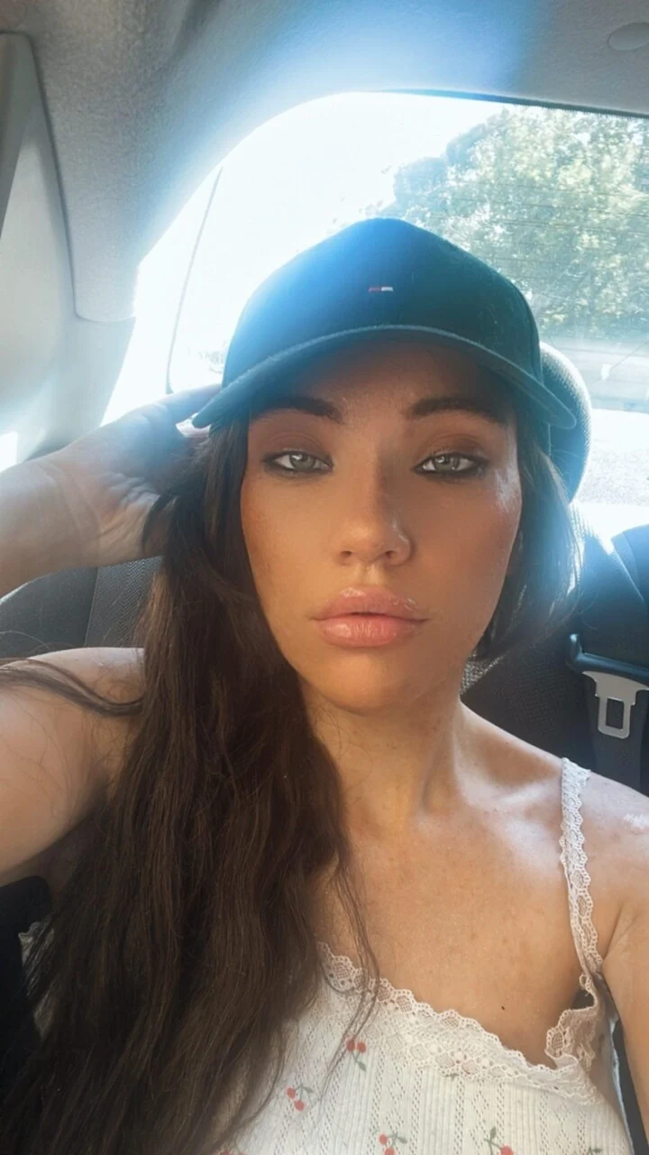Certified freak 6 days a week OnlyFans