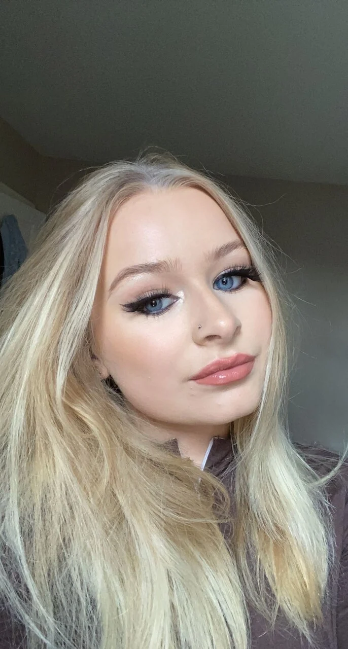 𝓣𝓲𝓷𝓴𝓮𝓻𝓫𝓮𝓵𝓵 OnlyFans